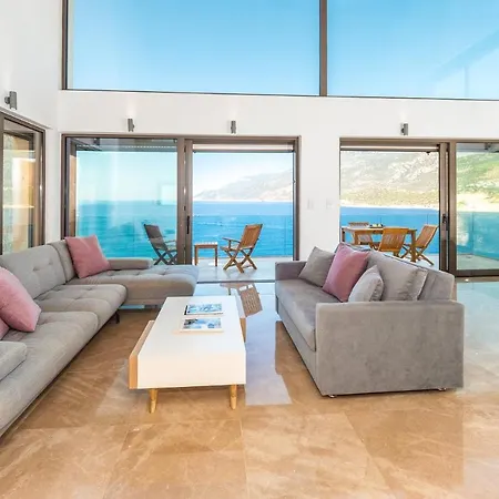 Lighthouse Loft Ayisigi Szálloda 4*